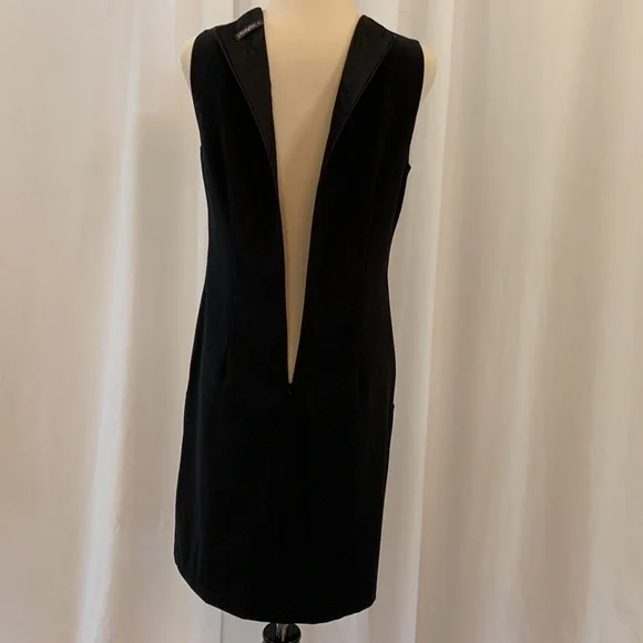 J. McLaughlin classic black sleeveless dress, size small - Picture 3 of 7
